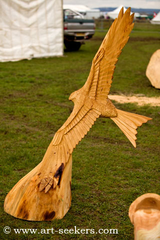Thame Country Show Chainsaw Carving 1420.jpg